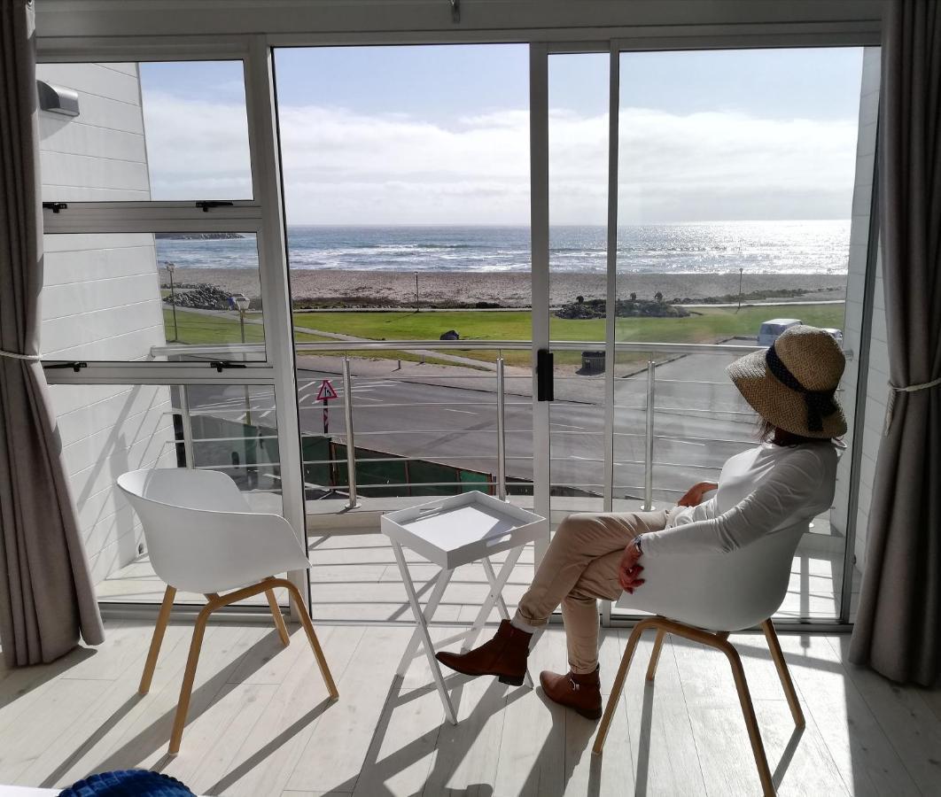 At The Sea Boutique Guesthouse سواكوبموند المظهر الخارجي الصورة